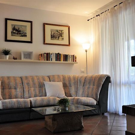 Casa Vacanze Болгери Екстериор снимка
